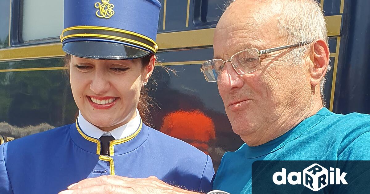 Двама българи пътуват с легендарния влак Ориент Експрес който в