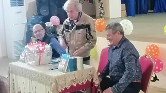 Представиха книгата „Бъди различен“ на Крум Данов в салона на НЧ„ Гео Милев – 1895“ в Българене