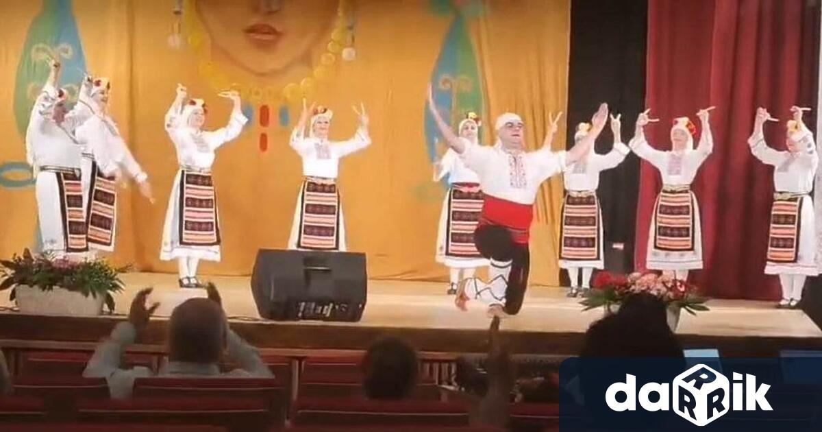 На 11 юни Танцов състав Сборенка при НЧ Георги Парцалев