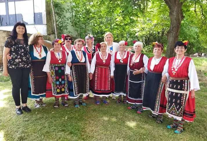 Приключват фолклорните регионални прегледи в община Добричка