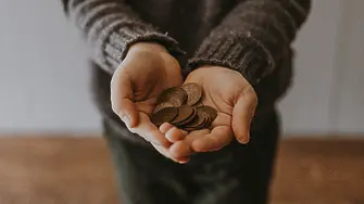Мъж откри един милион монети, докато почиствал семеен имот