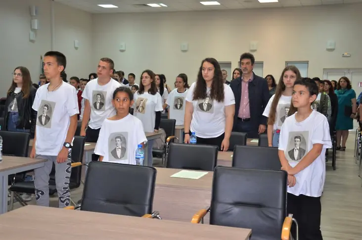 Във Видин се проведе Десетата регионална среща на клубовете „Млади възрожденци“