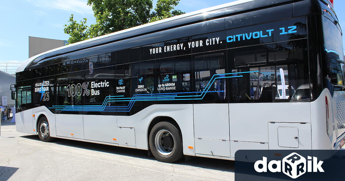 Нов 12 метров 100 процента електрически градски автобус създаден за услугите
