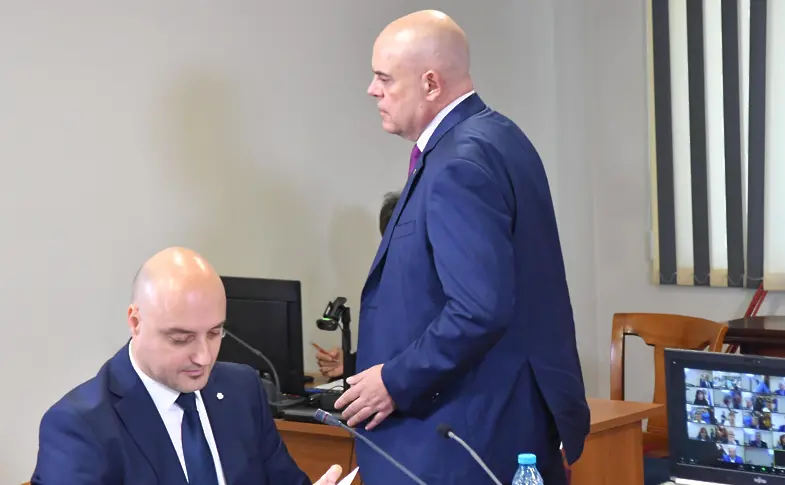ВСС започна обсъждането по същество на искането за освобождаване на Гешев