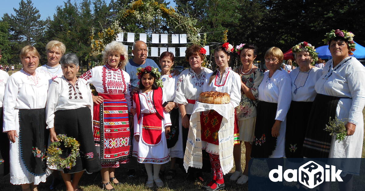Фолклорни традиции и обичаи ще оживеят в Новград на 24