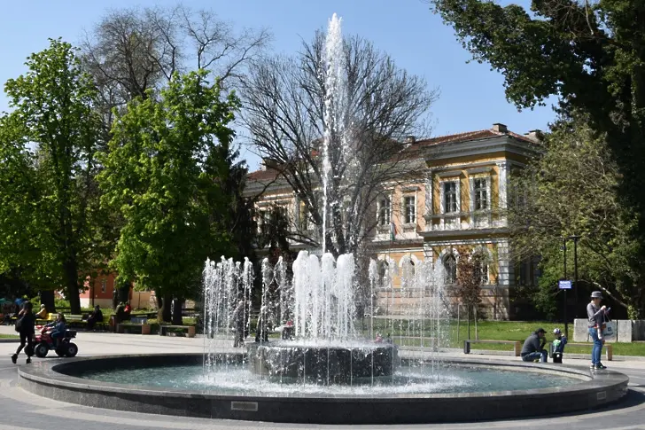 Летни занимания за деца осигурява Община Плевен