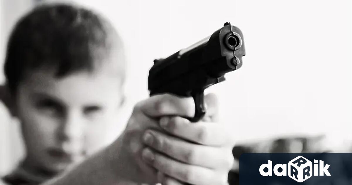 Шестгодишно дете се самопростреляс пистолет във видинското село Ружинци съобщиха от