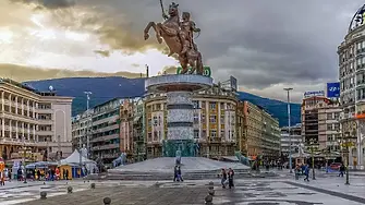 Скопие очаква правителството да приеме конституционните промени във вторник 
