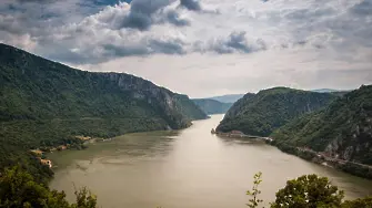 Няма информация за замърсяване в българския участък на Дунав след нефтения разлив