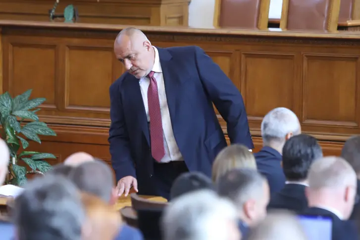 ПП-ДБ се въздържаха в гласуване за сваляне имунитета на Бойко Борисов
