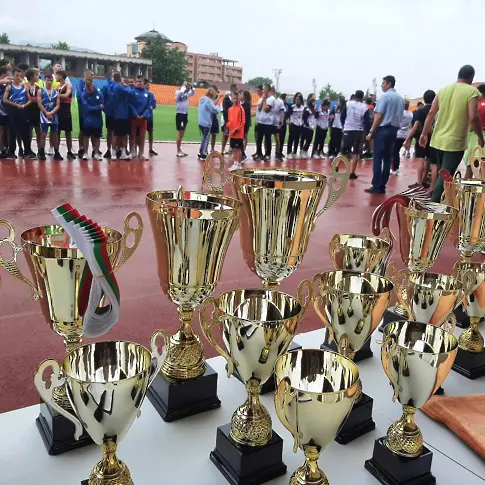 Атлетите на Варна с титлите в Ученическите игри, Сливен са десети