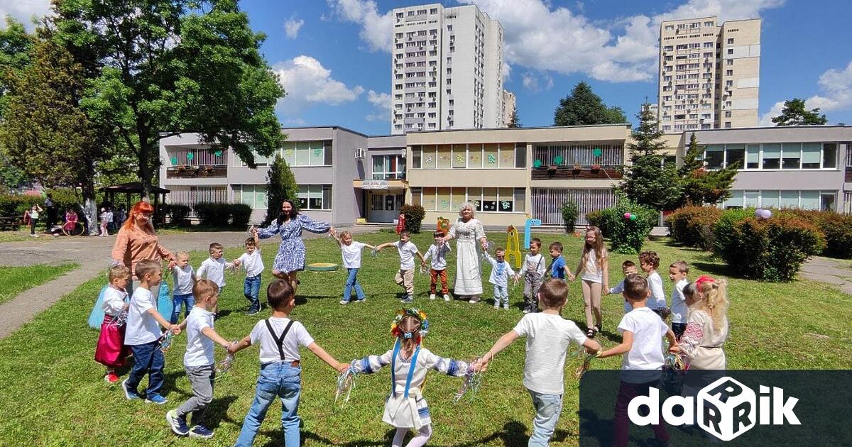 Община Бургас дава възможностза стаж в детските градини през лятото