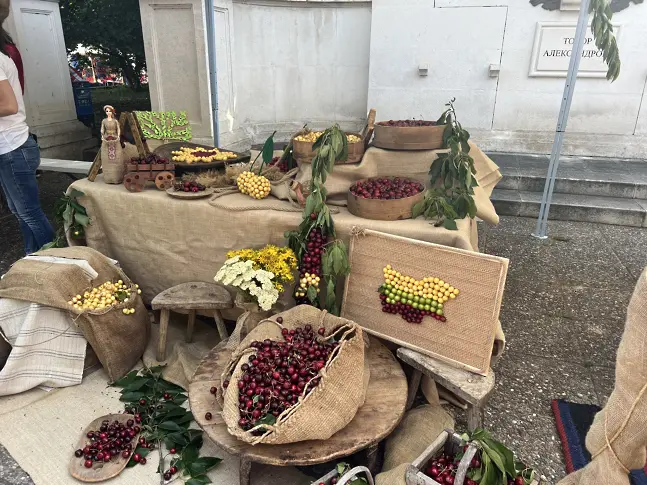 Празникът на черешата в Кюстендил