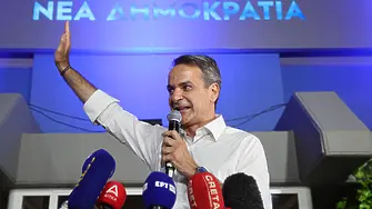 Партията на Мицотакис спечели убедителна победа на изборите за втори 4-годишен мандат