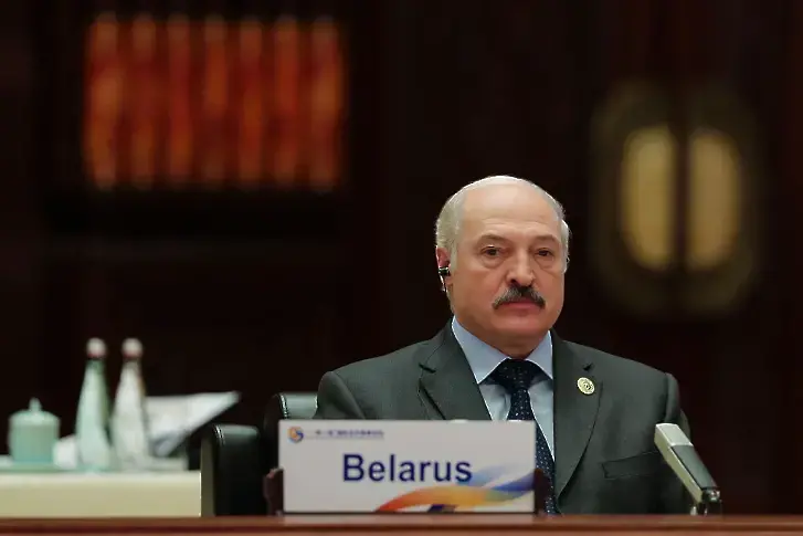 Лукашенко: Армията на Беларус е приведена в пълна бойна готовност