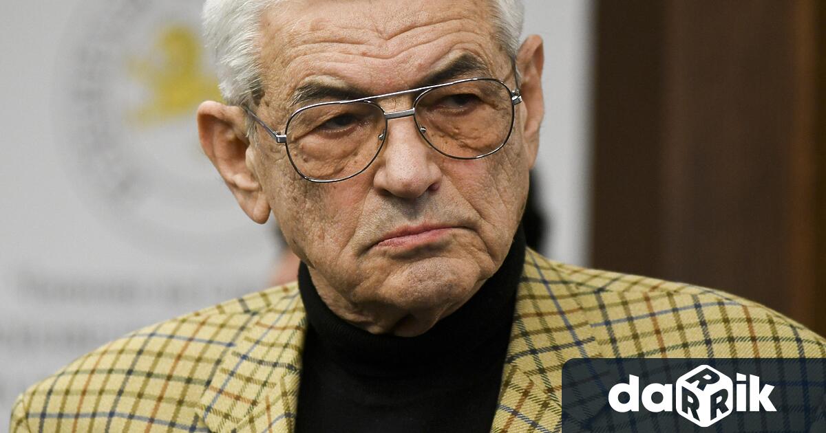 На 90-годишна възраст почина Христо Друмев, дългогодишен директор на НДК.Христо