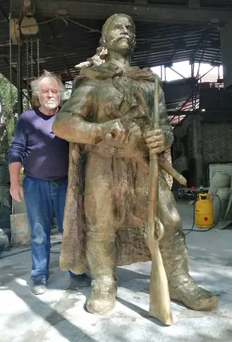 Изграждат фундамента за паметник на Страхил войвода