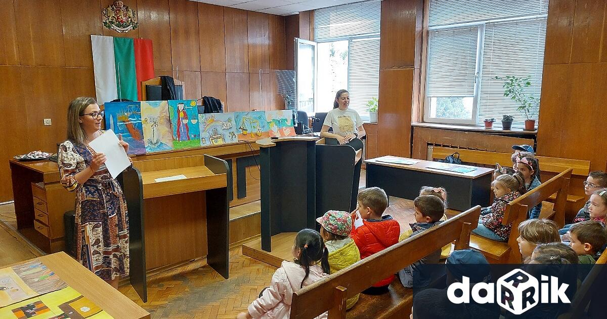 Михаела Атанасова встъпи в длъжност съдия в Районен съд –