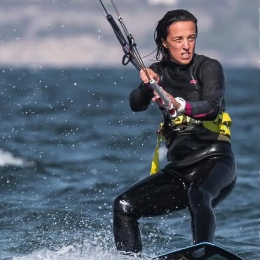 Спорт сред морските вълни за деца с увреждания от Бургас