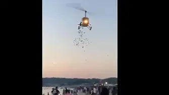 Разхвърлял хартии с лика на Тодор Живков: Хеликоптер прелетя опасно близо над плаж „Градина” (видео)