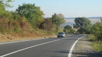 Агенция „Пътна инфраструктура“ предприе спешни мерки в населените места по трасето на пътя Криводол – Борован /път II-13/, където шофьорите масово не спазват ограничението на скоростта 