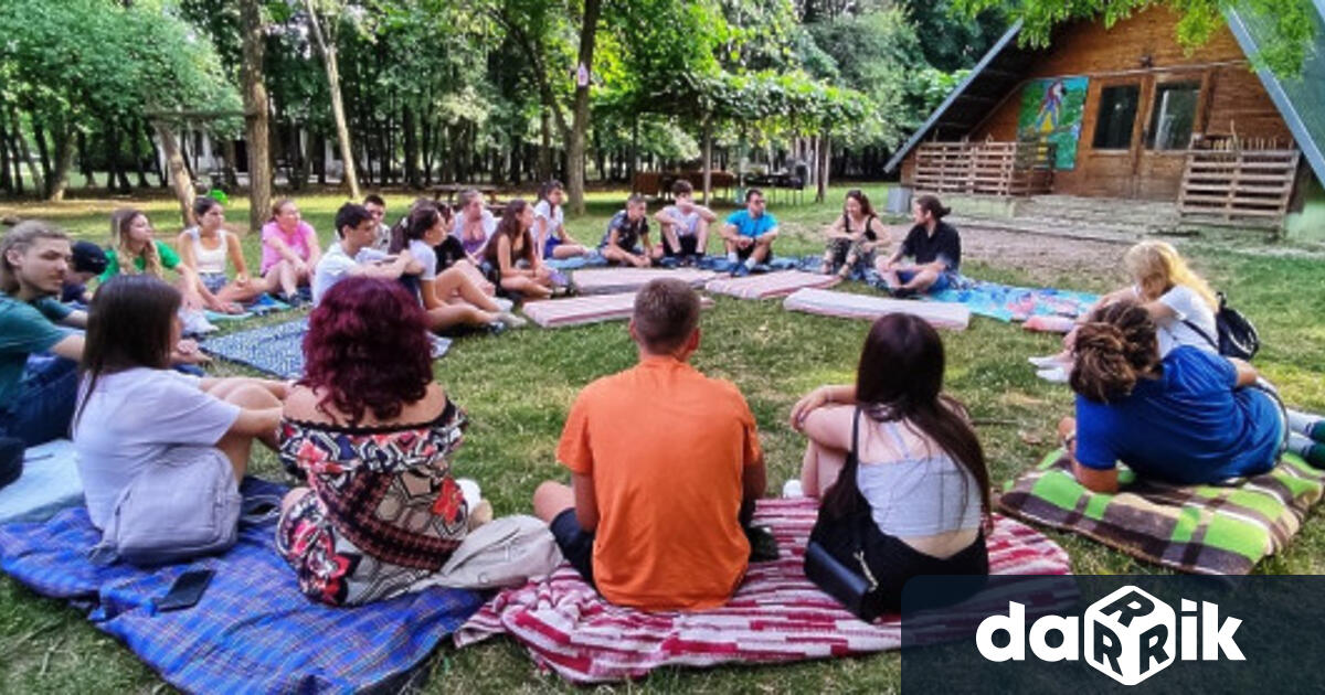 Младежки предприемачески лагер ЕкоУскорител Пластмаси на JA Bulgaria се проведе