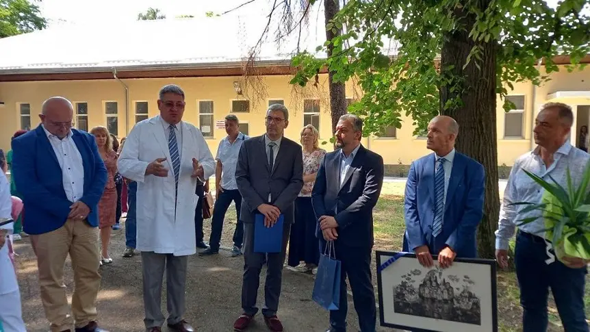 Открто бе реновираното Отделение по инфекциозни болести на МБАЛ „Д-р Стойчо Христов“ в Севлиево