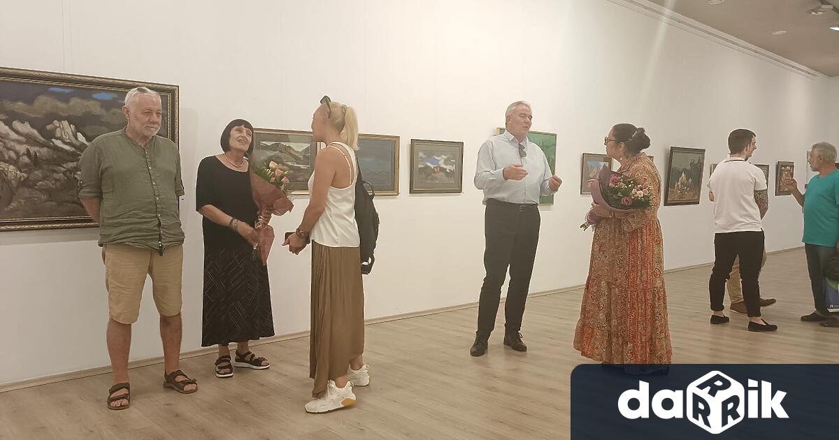 Изложба живопис на забележителната българска художничка Калина Тасева беше открита