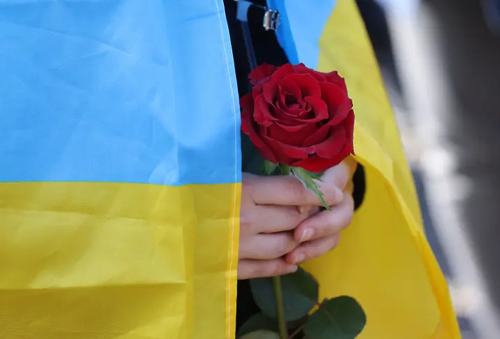 ”Най-много Украйна иска мира”. Украинското посолство отговори на Радев