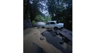 Разрушителен циклон донесе дъждове, торнада, градушки и свлачища в Сочи (видео и снимки)