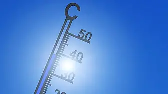 До 38 градуса в сряда, очакват се високи температури през целия ден
