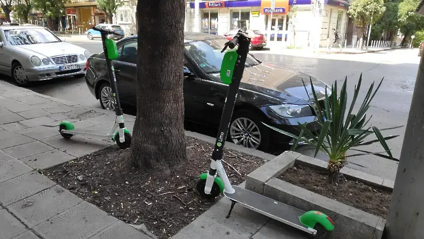 Без тротинетки в пешеходните зони в Поморие