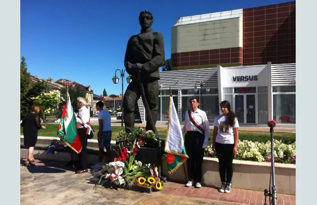 Пазарджик чества 186 години от рождението на Васил Левски