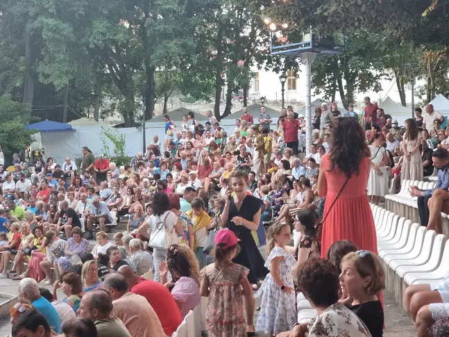 Илияна Йотова: Созопол се превръща в културна и историческа столица