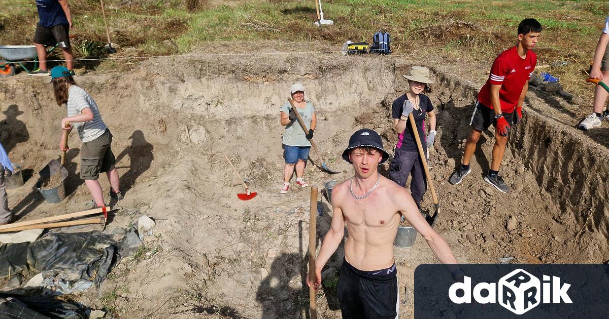 Лятната си практика по археология започнаха шестима студенти от Обединеното