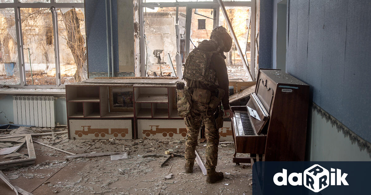Руските агресори са разрушили напълно 180 училища в Украйна а