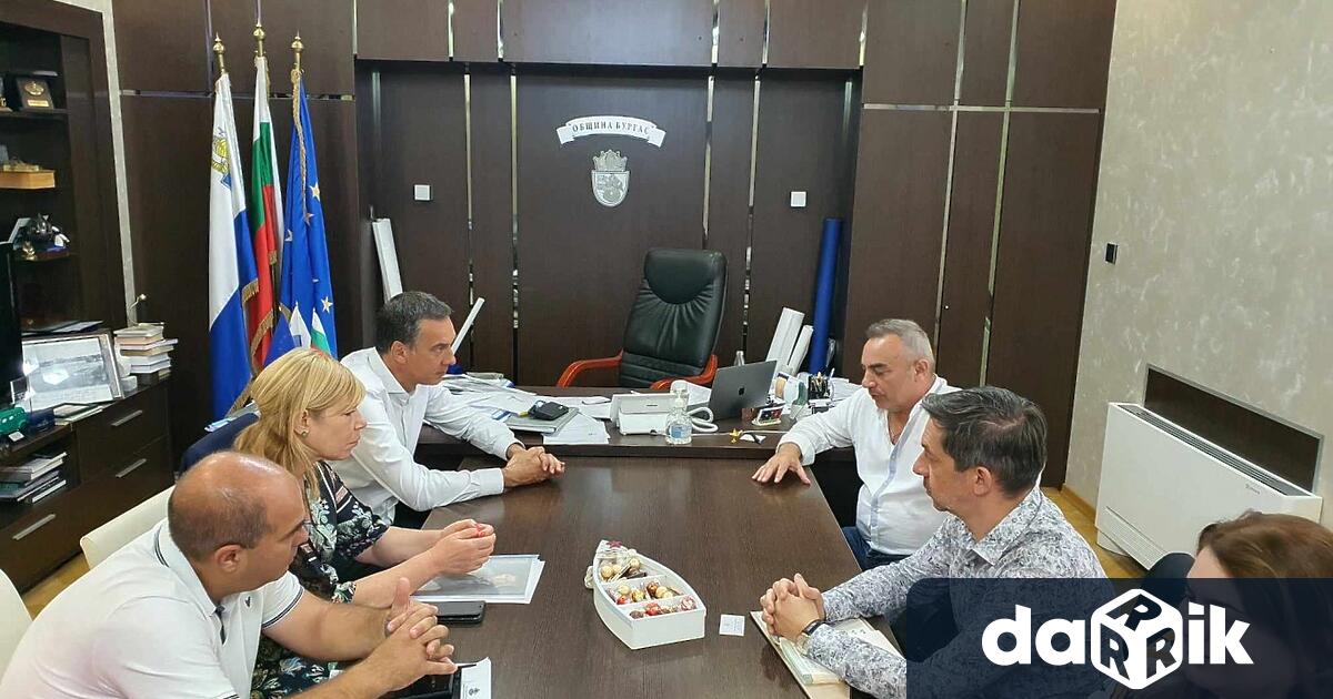Кметът Димитър Николов се срещна днес с министърът на културата