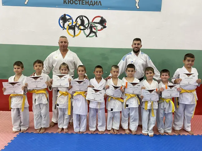 КК Шурикен проведе изпит за степен Кю