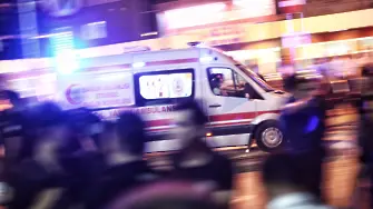 Загинали и ранени: Автобус падна в пропаст в Турция, а микробус се удари в ТИР