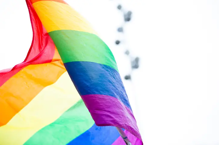 Победа за ЛГБТИ хората: НС добави сексуалната ориентация като защитен признак в НК