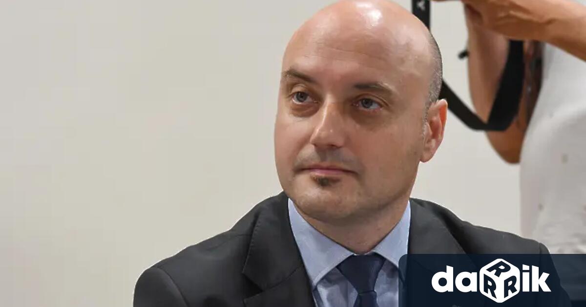 Министърът на правосъдието, Атанас Славов, заяви, че ще инициира нови