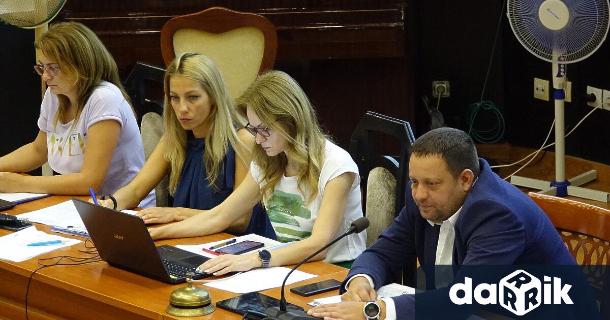 Местният парламент даде съгласието си Община Варна да обяви обществена