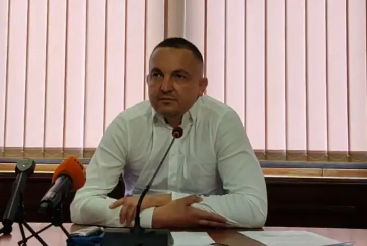 Портних е уволнил дисциплинарно отстранения главен архитект на Варна