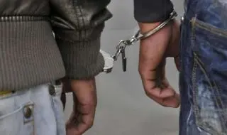 Задържаха двама мигранти за 24 ч. в ареста на РУ Берковица