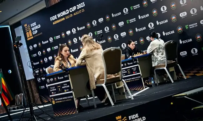 Нургюл Салимова на финал срещу Александра Горячкина в Баку