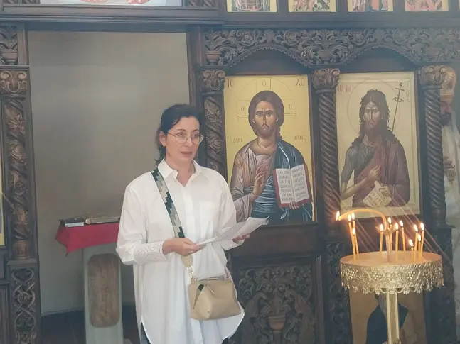 Ангелогласна камбана озари Драганово: Осветиха храм „Св. Живоприемен източник“ 