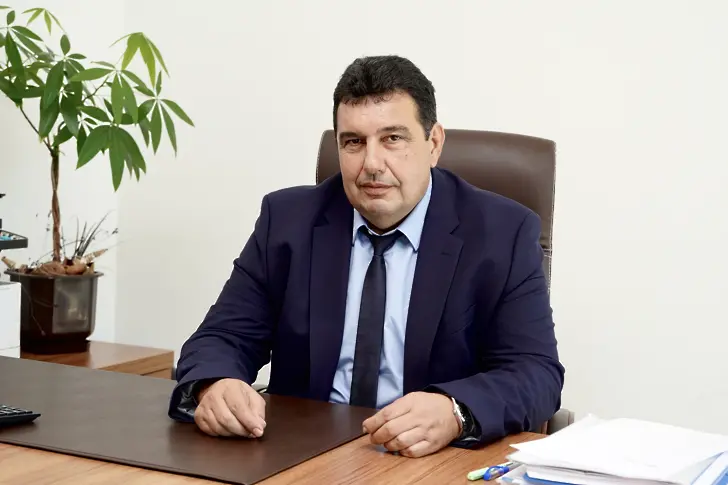 Деканът на Медицинския факултет влиза в битката за ректор на МУ-Пловдив