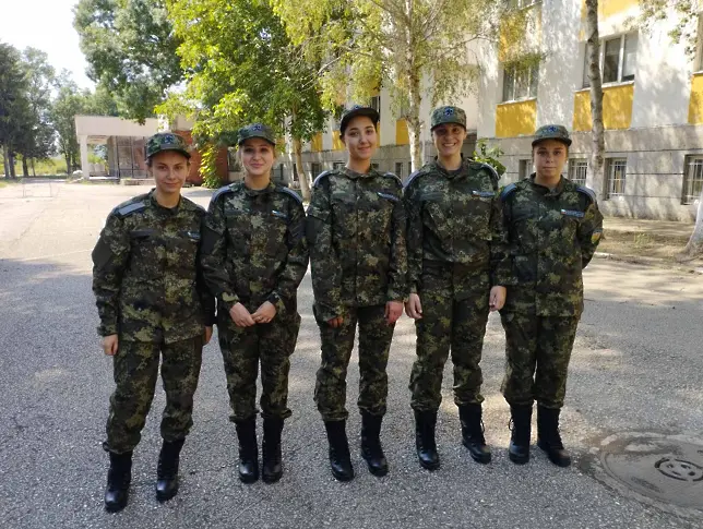 ВВВУ „Георги Бенковски“ прие 77-я си випуск