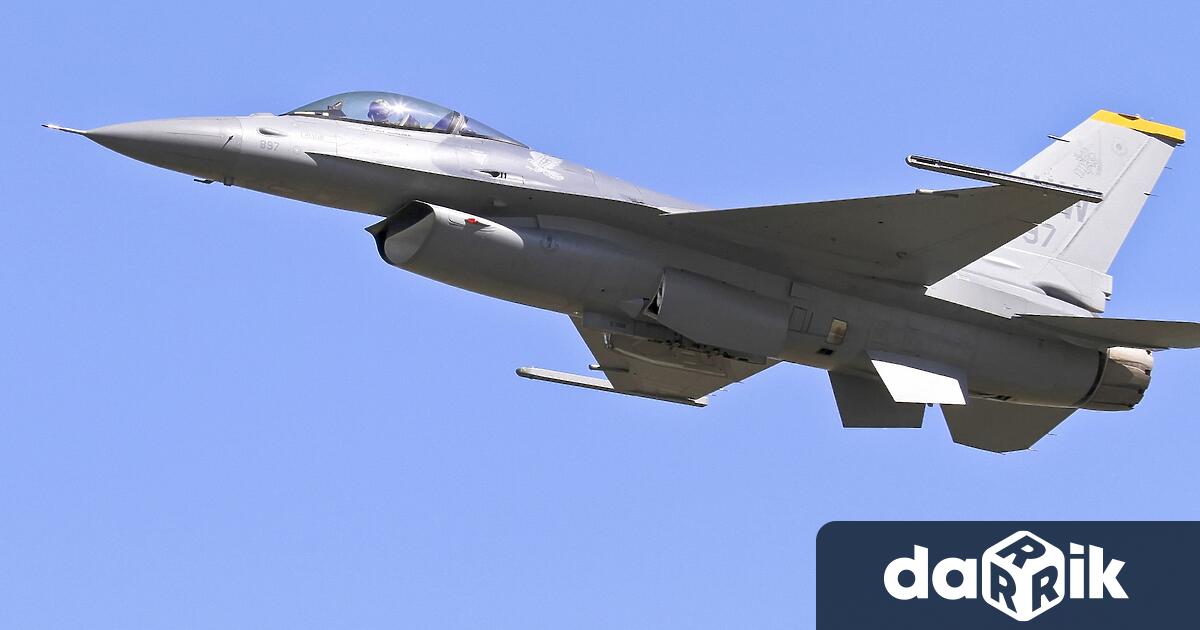 Съединените щати одобриха изпращането на изтребители F 16 от Дания