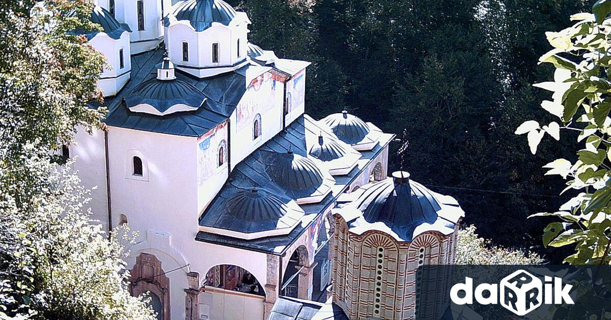 Българската православна църква чества днес Св Йоаким Осоговски Стотици миряни